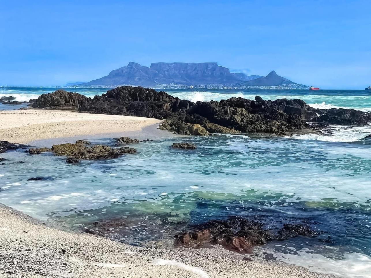 Coastal House: 3br+private Entrance+self Catering * Cape Town