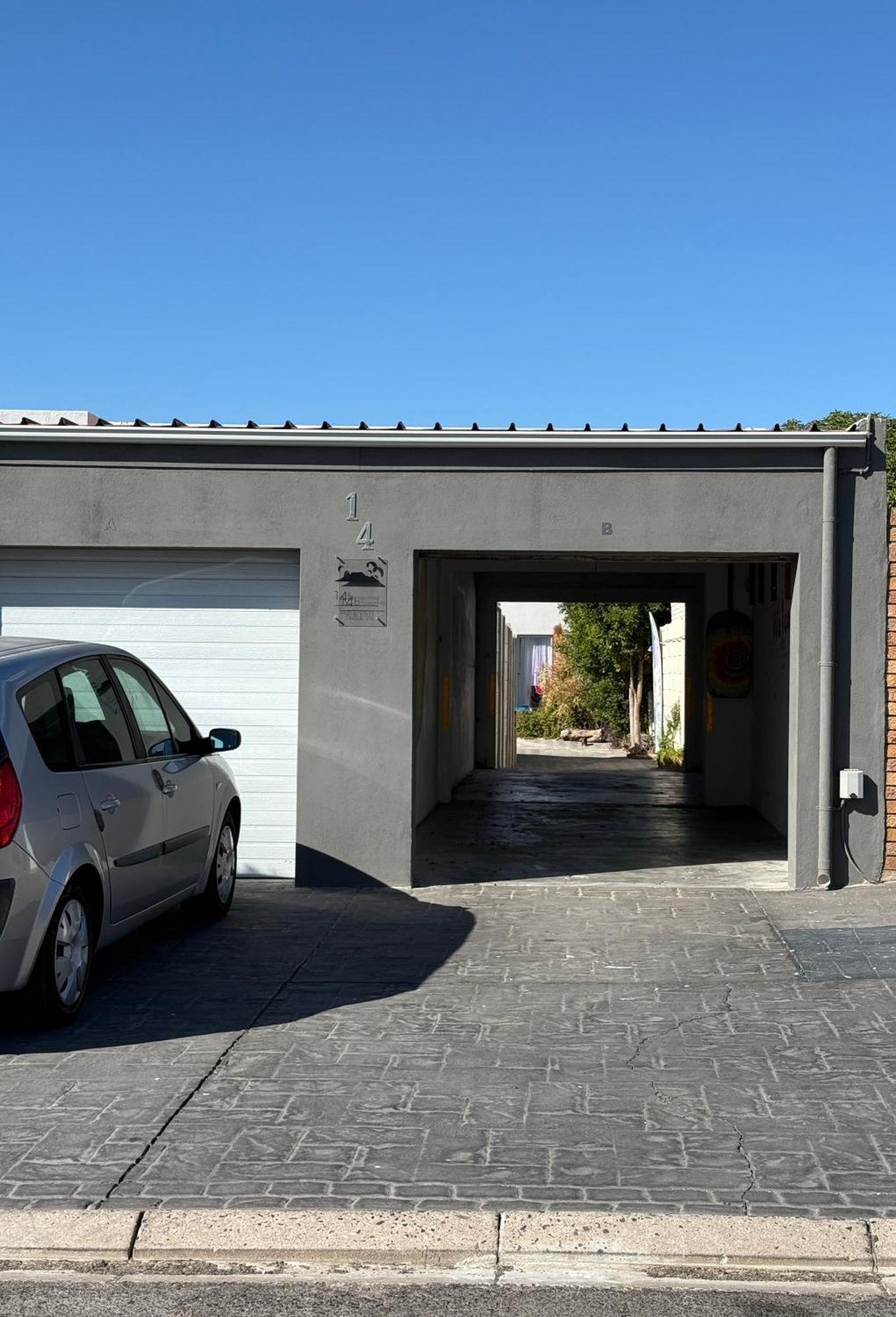Coastal House: 3br+private Entrance+self Catering Holiday home *